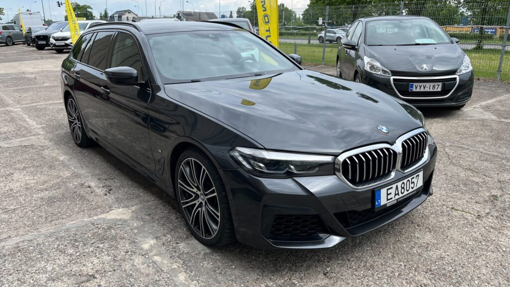 BMW 530, 2021 m